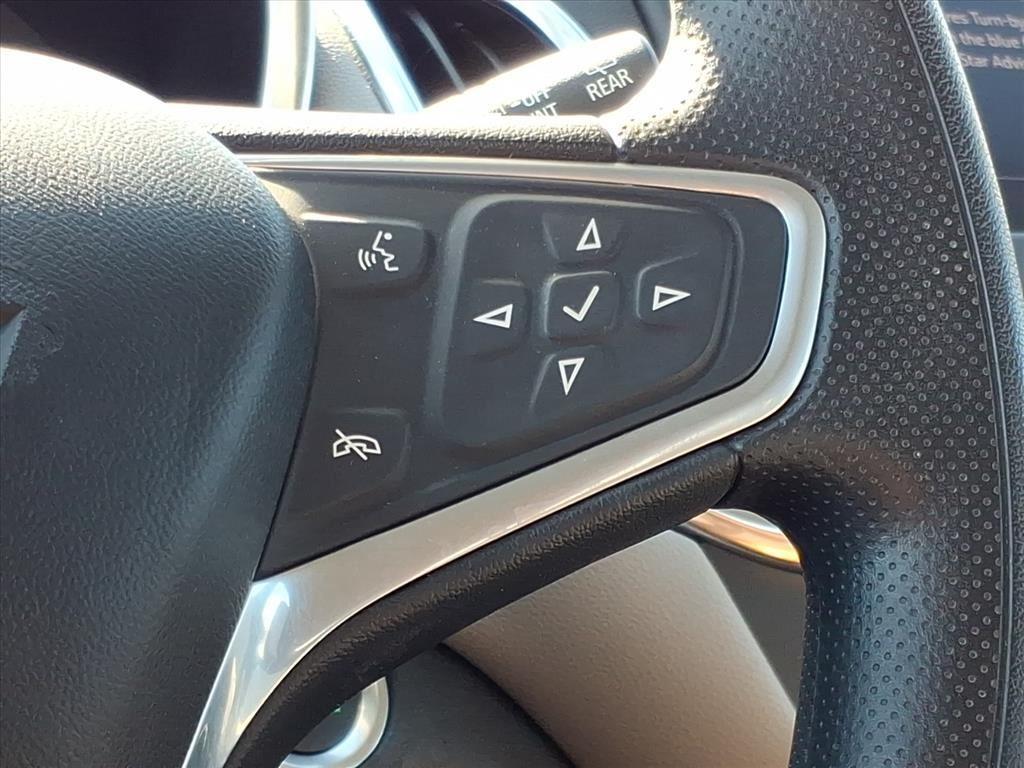 used 2022 Chevrolet Equinox car, priced at $20,995