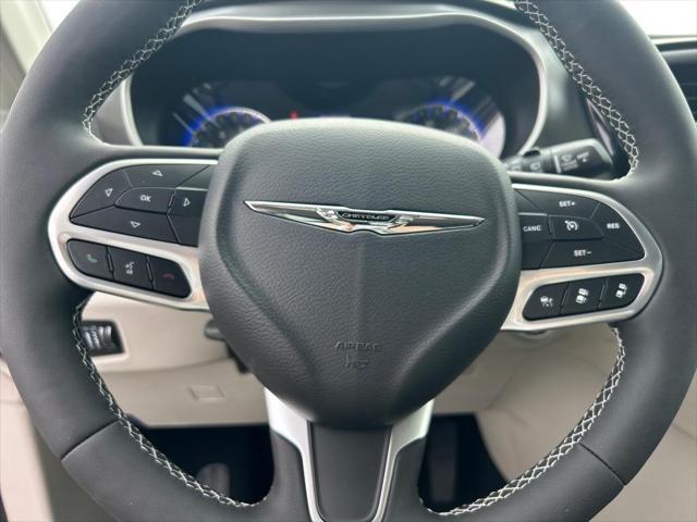 new 2024 Chrysler Pacifica car, priced at $43,716