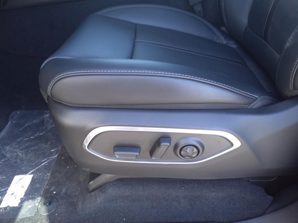 new 2025 Jeep Wagoneer car, priced at $67,498