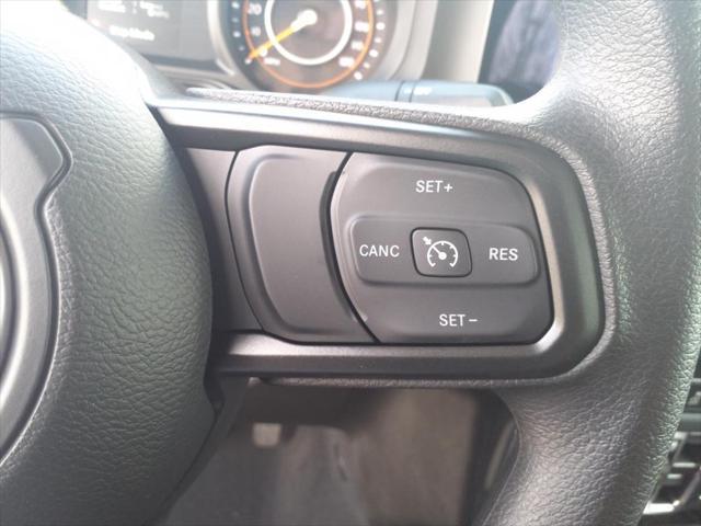 new 2025 Jeep Gladiator car, priced at $40,243