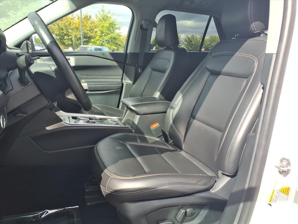 used 2024 Ford Explorer car, priced at $29,995