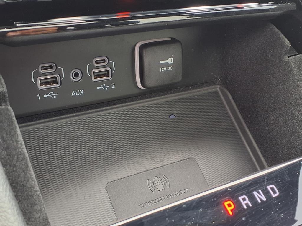 used 2022 Jeep Grand Cherokee car, priced at $35,998