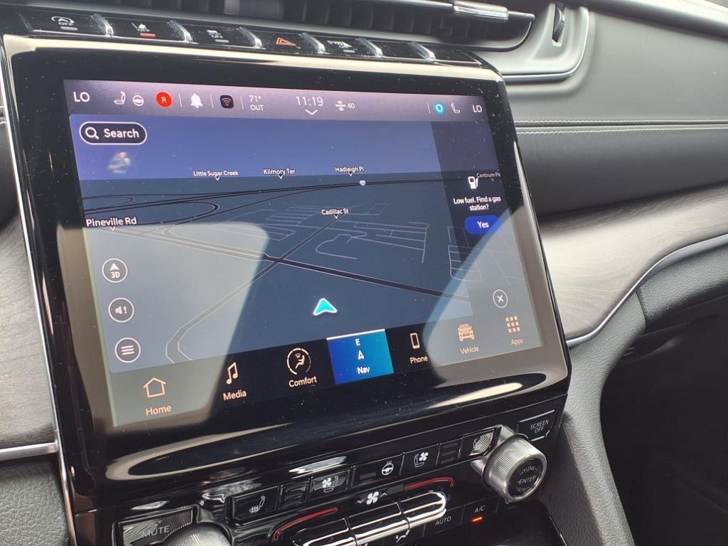 used 2022 Jeep Grand Cherokee car, priced at $35,998