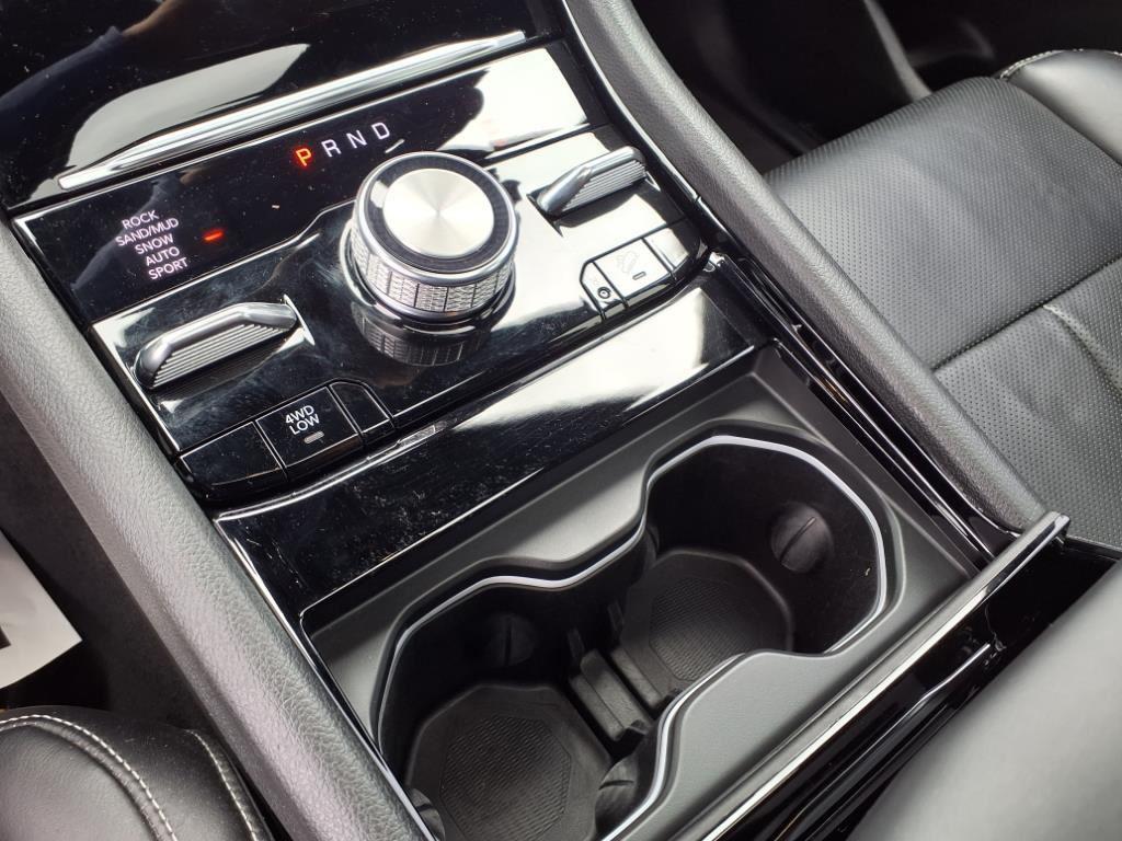 used 2022 Jeep Grand Cherokee car, priced at $35,998