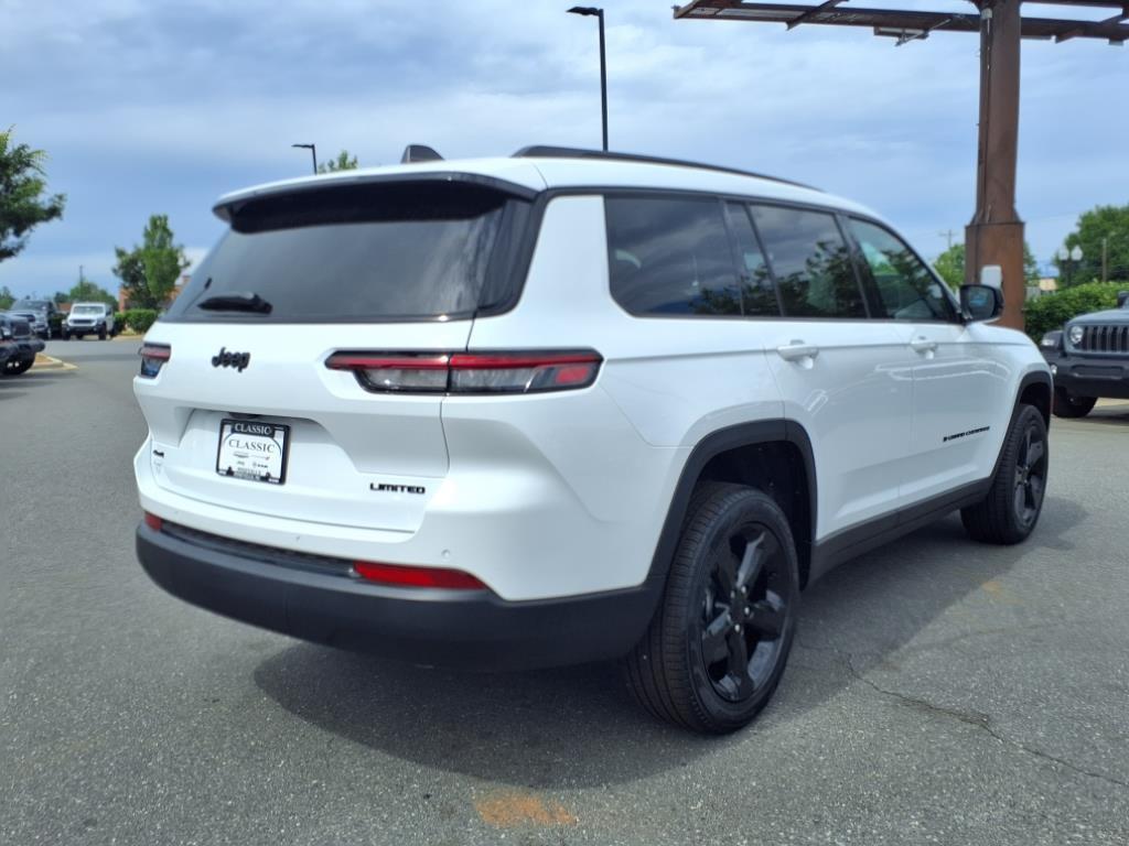 new 2025 Jeep Grand Cherokee L car, priced at $47,694