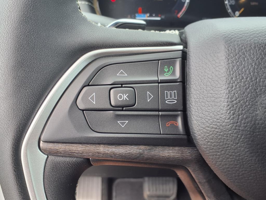 new 2025 Jeep Grand Cherokee L car, priced at $47,694