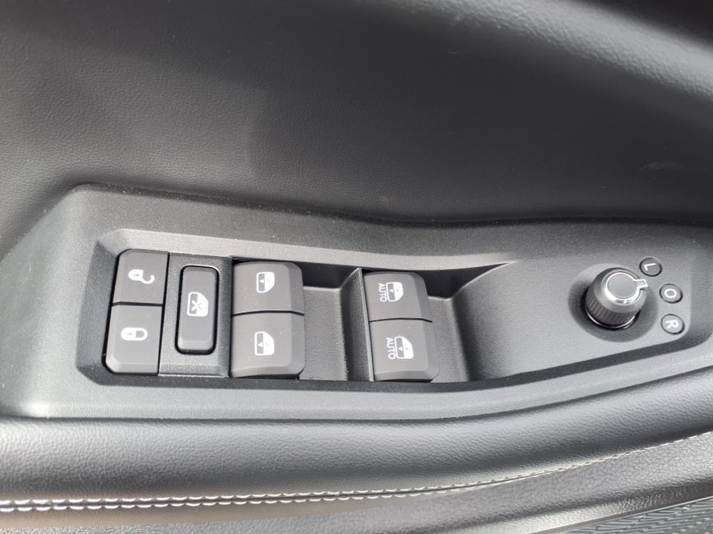 new 2025 Jeep Grand Cherokee L car, priced at $47,694
