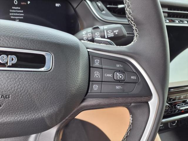 new 2025 Jeep Grand Cherokee car, priced at $48,617