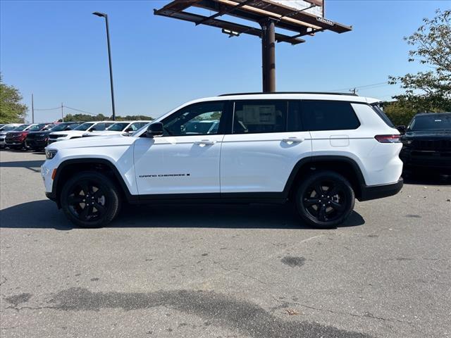 new 2025 Jeep Grand Cherokee L car, priced at $54,772