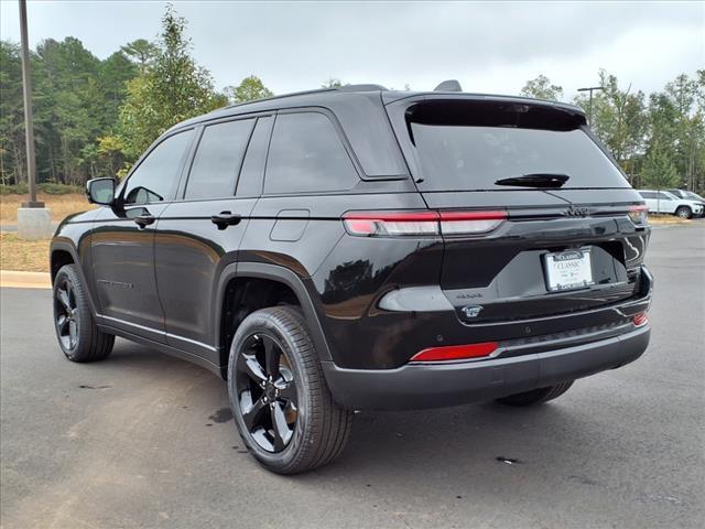 new 2024 Jeep Grand Cherokee car, priced at $43,460