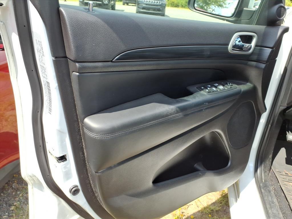 used 2020 Jeep Grand Cherokee car, priced at $24,549