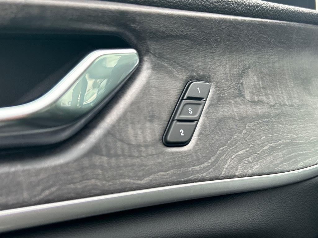 new 2025 Jeep Grand Cherokee L car, priced at $47,361