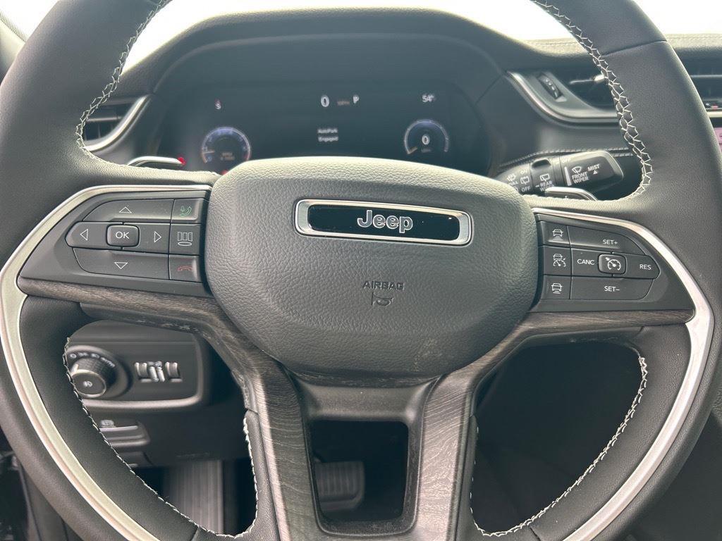 new 2025 Jeep Grand Cherokee L car, priced at $47,361