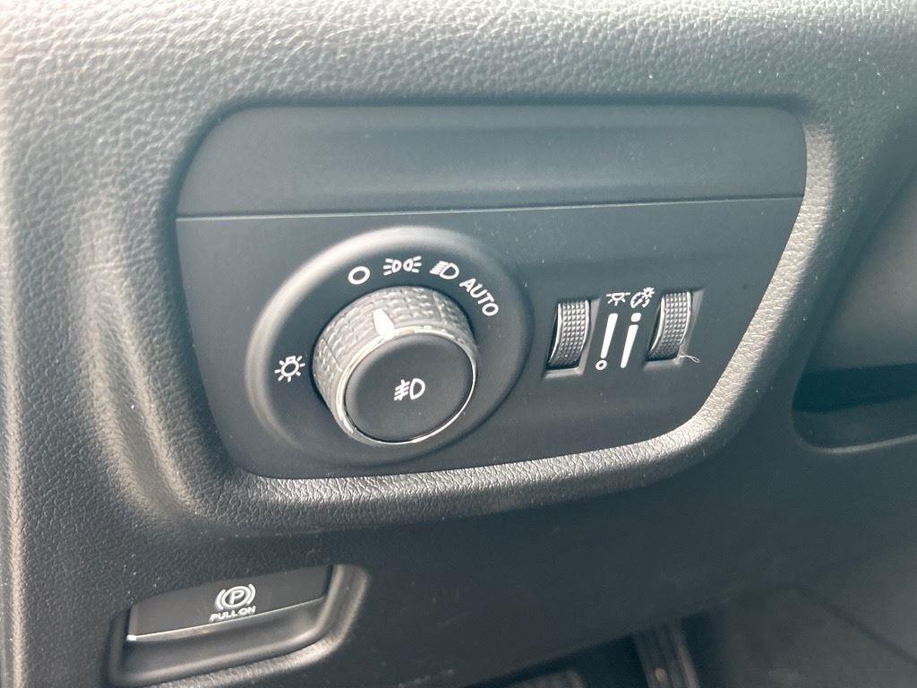 new 2025 Jeep Grand Cherokee L car, priced at $47,361