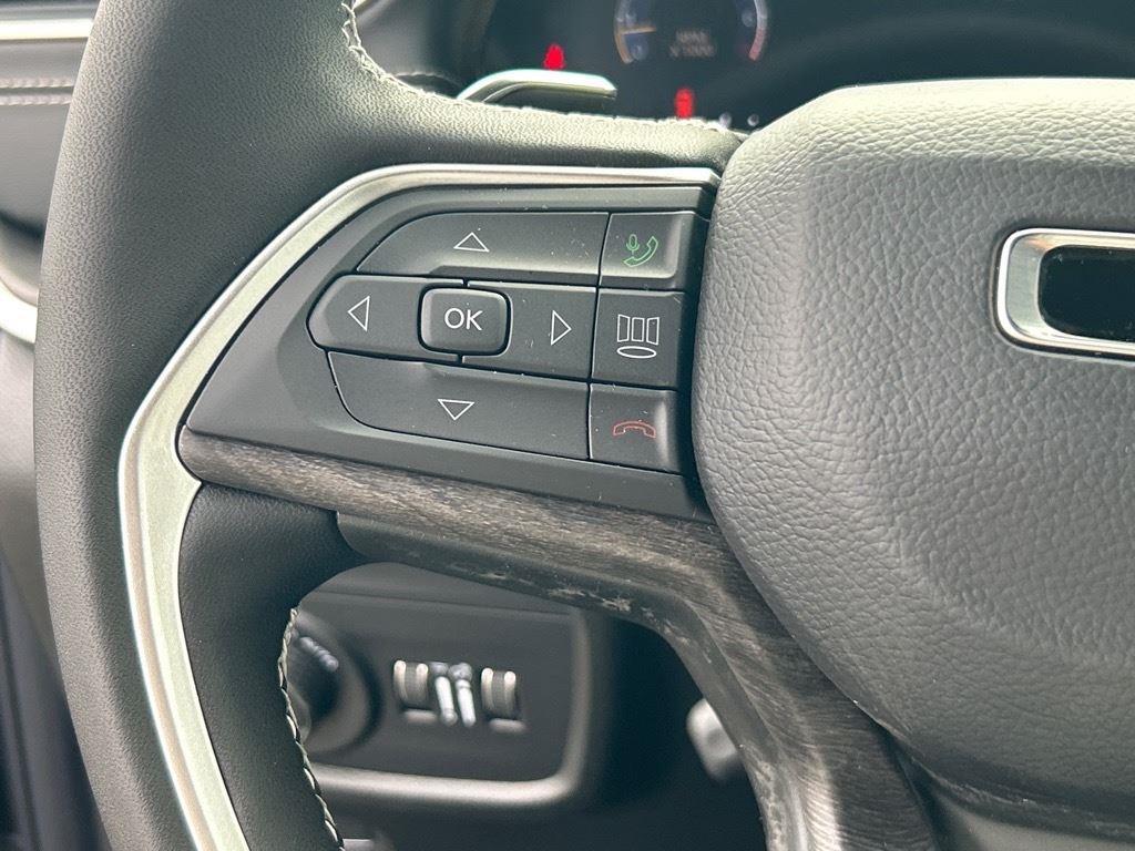 new 2025 Jeep Grand Cherokee L car, priced at $47,361