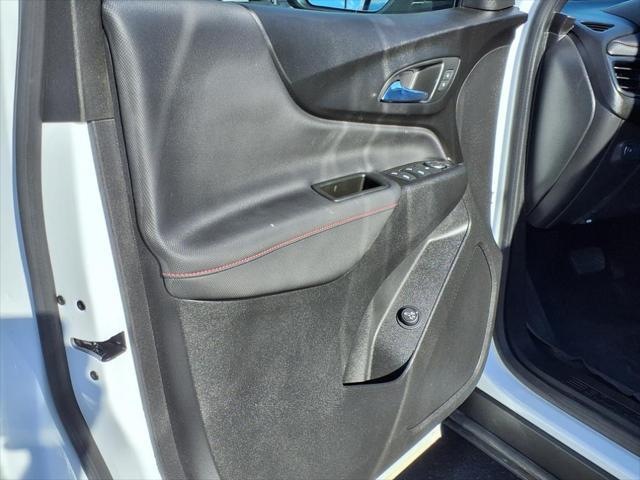 used 2022 Chevrolet Equinox car, priced at $24,498