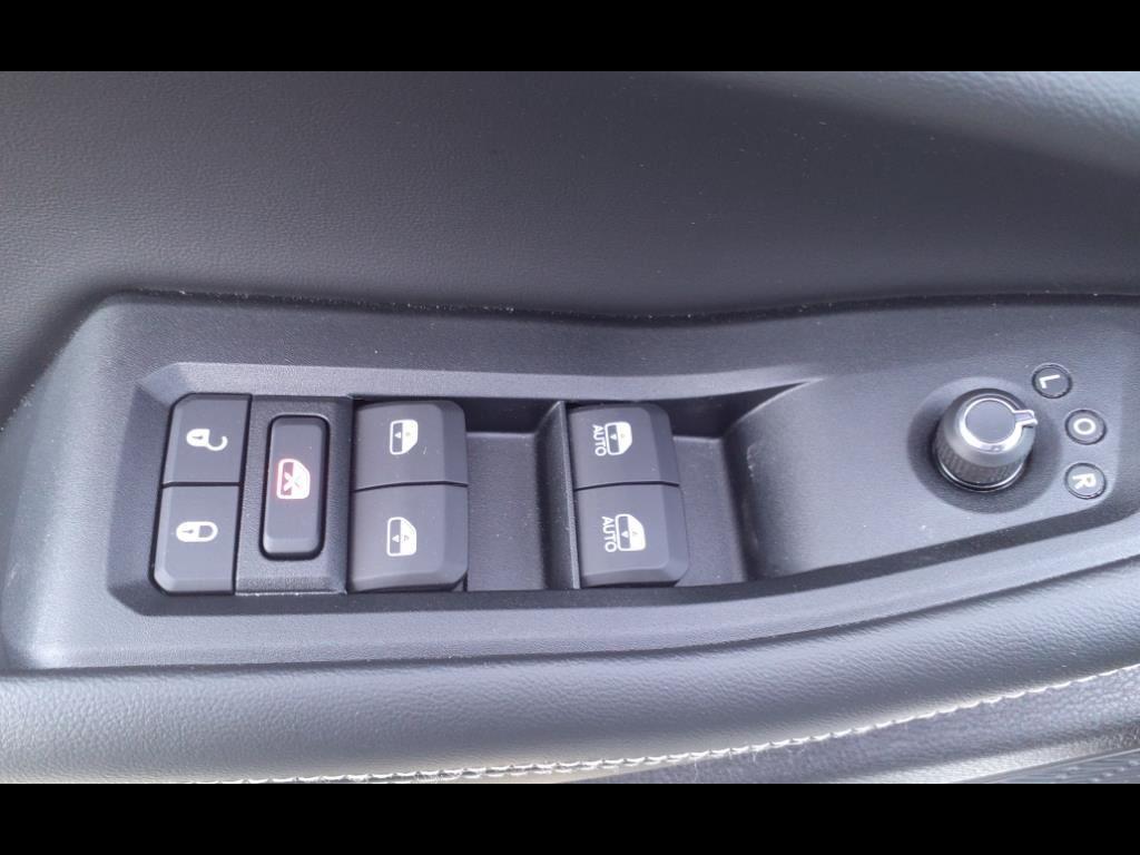 new 2025 Jeep Grand Cherokee car, priced at $46,862