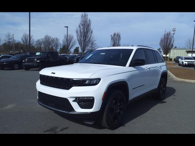 new 2025 Jeep Grand Cherokee car, priced at $49,144