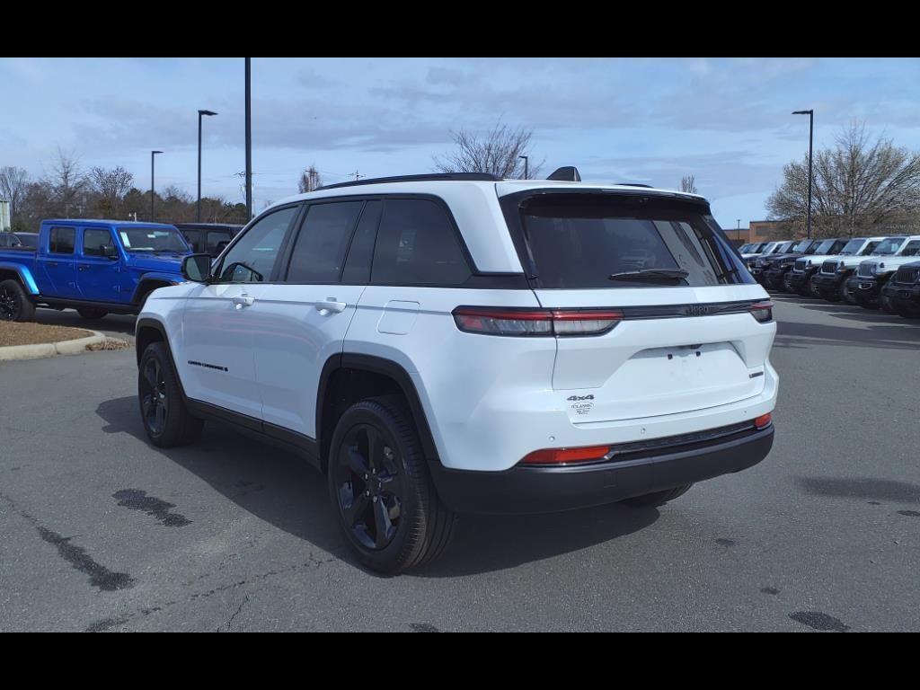 new 2025 Jeep Grand Cherokee car, priced at $46,862