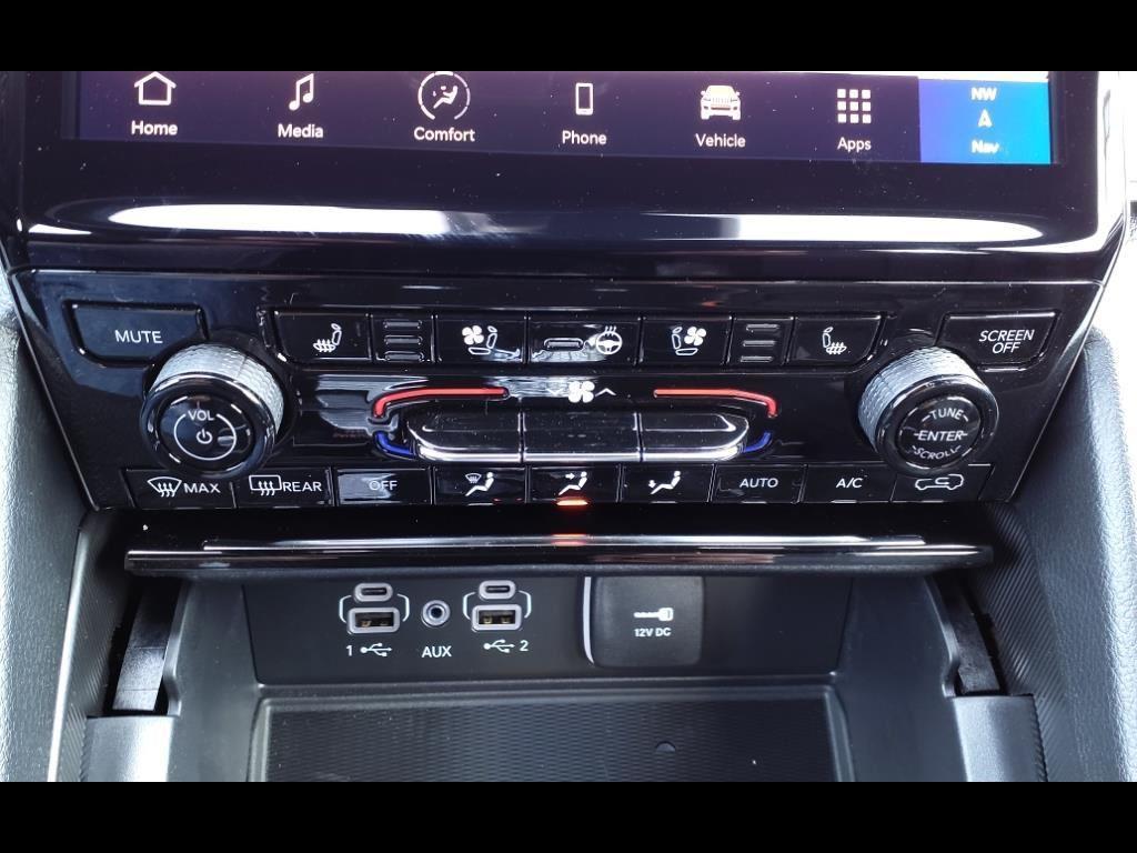 new 2025 Jeep Grand Cherokee car, priced at $46,862