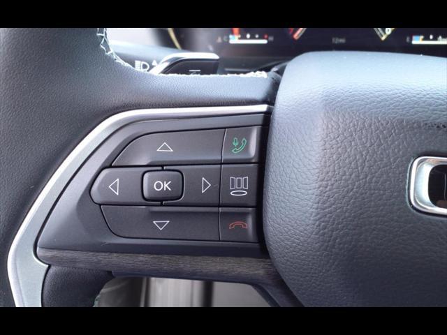 new 2025 Jeep Grand Cherokee car, priced at $49,591