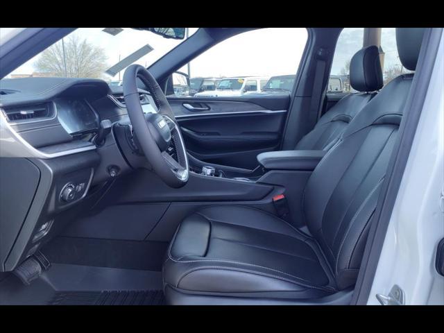 new 2025 Jeep Grand Cherokee car, priced at $49,591