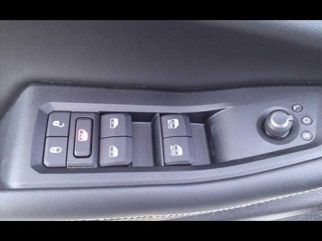 new 2025 Jeep Grand Cherokee car, priced at $50,152