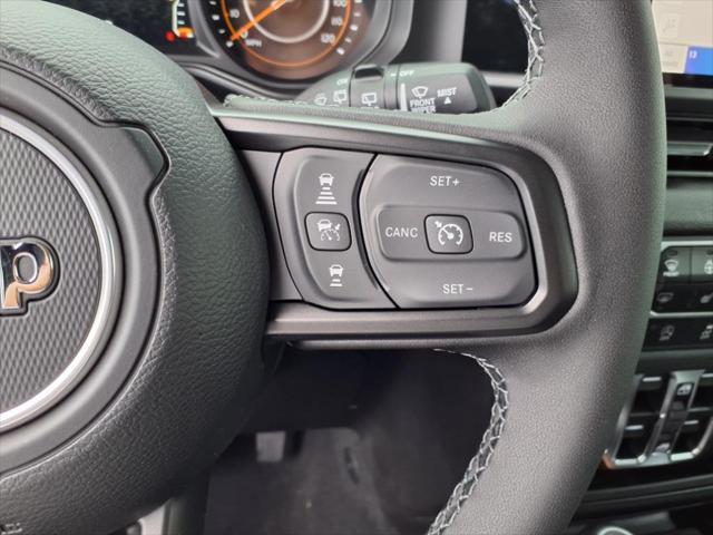 new 2025 Jeep Wrangler car, priced at $45,147