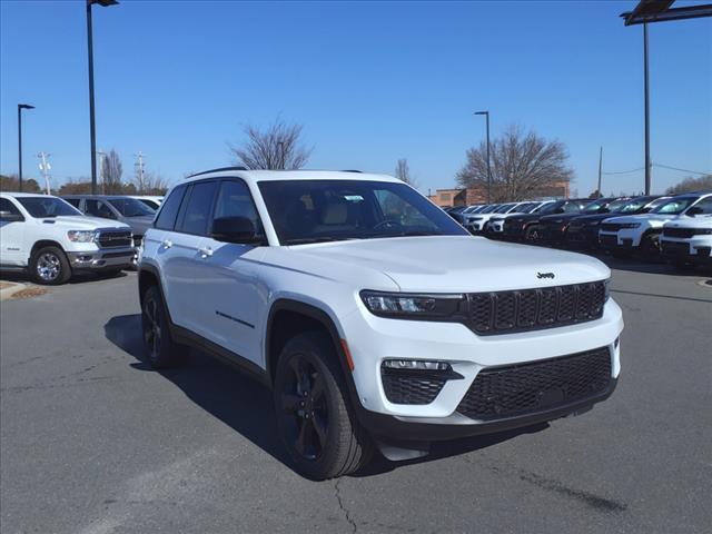 new 2025 Jeep Grand Cherokee car, priced at $49,256