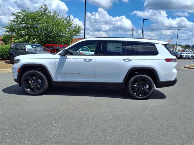 new 2025 Jeep Grand Cherokee L car, priced at $48,619