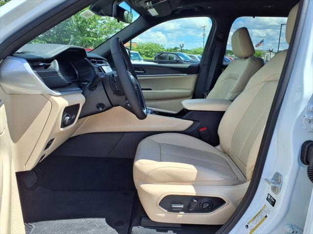 new 2025 Jeep Grand Cherokee L car, priced at $48,619