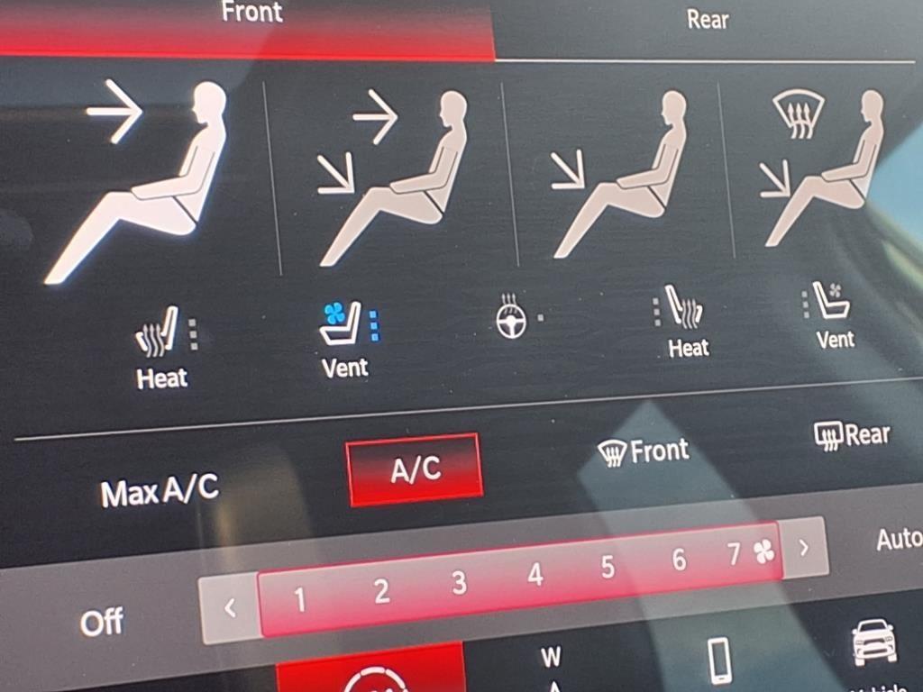 used 2024 Dodge Durango car, priced at $29,698