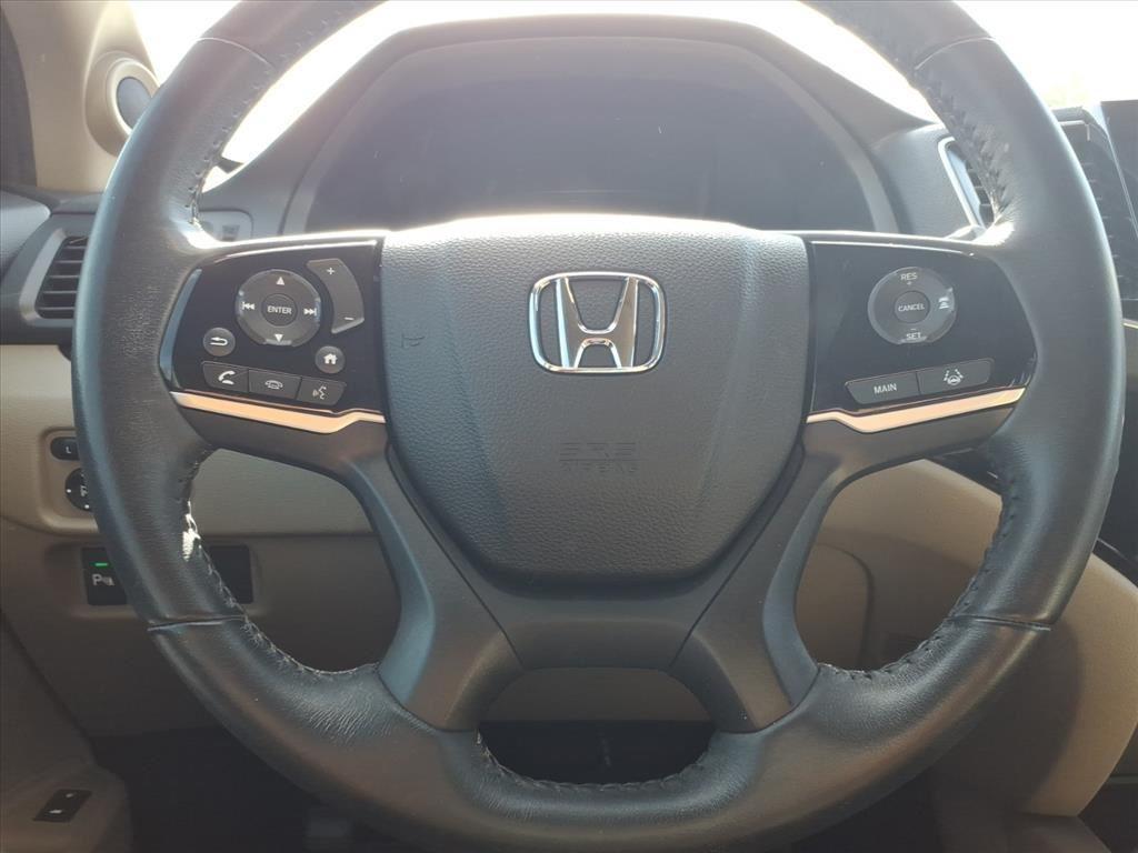 used 2021 Honda Pilot car, priced at $26,699