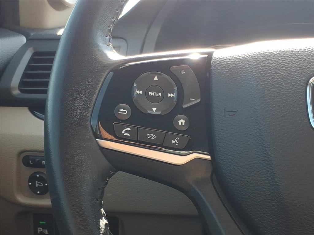 used 2021 Honda Pilot car, priced at $26,699