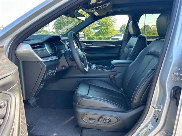 new 2025 Jeep Grand Cherokee L car, priced at $52,620