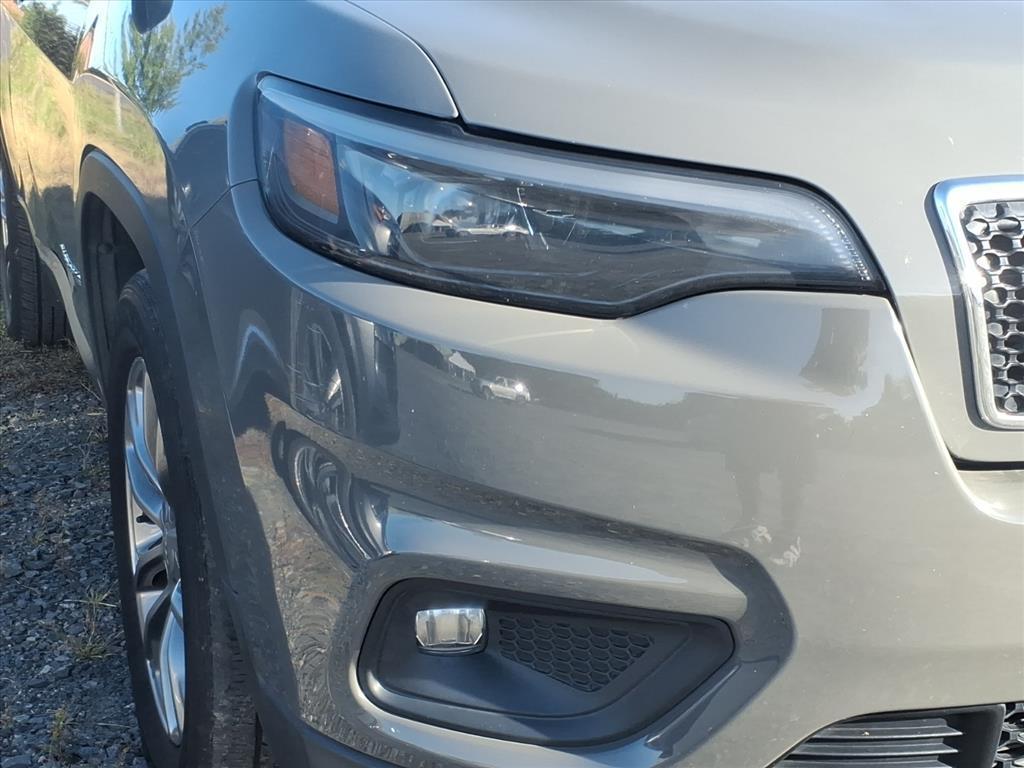 used 2020 Jeep Cherokee car, priced at $16,775