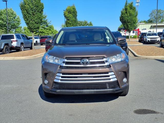 used 2019 Toyota Highlander car, priced at $26,306