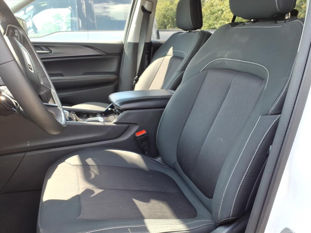 used 2023 Jeep Grand Cherokee L car, priced at $25,898