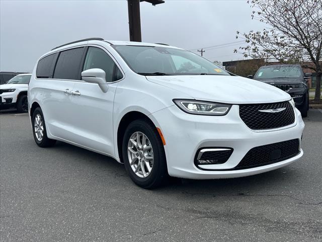 used 2022 Chrysler Pacifica car, priced at $20,889