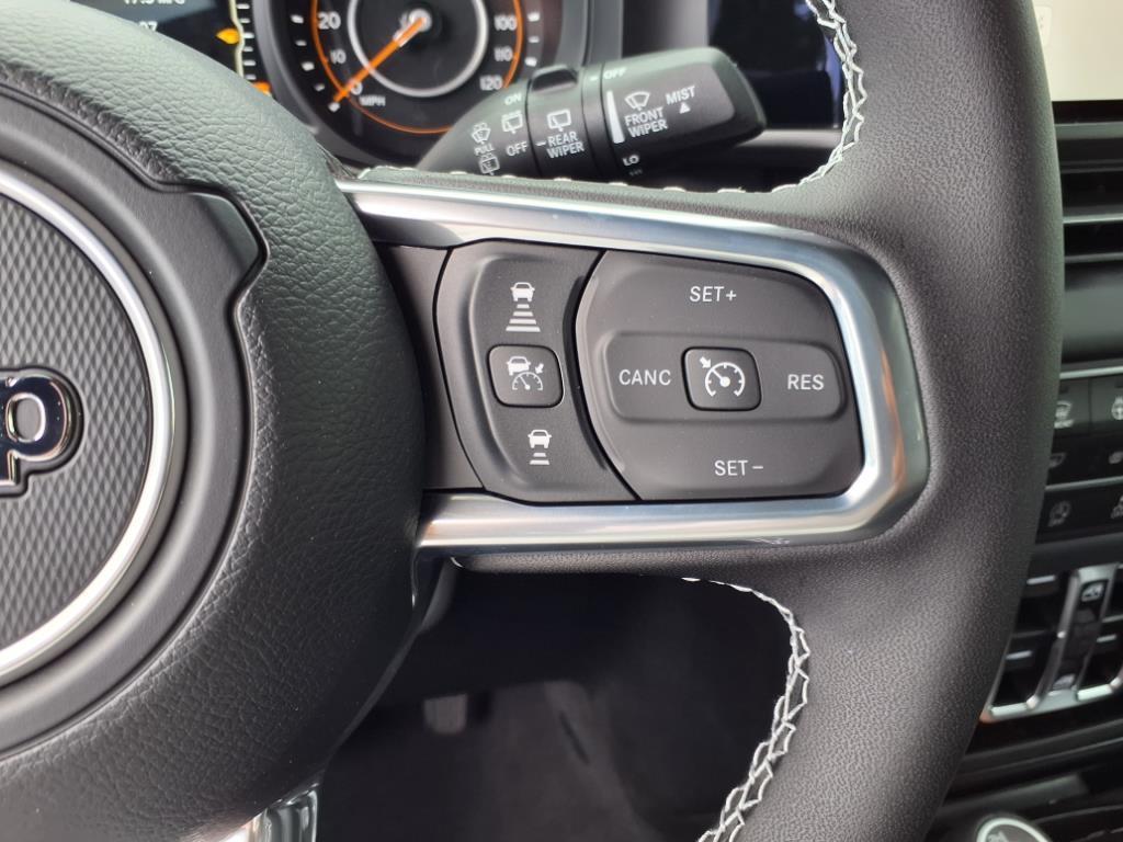 new 2025 Jeep Wrangler car, priced at $54,853