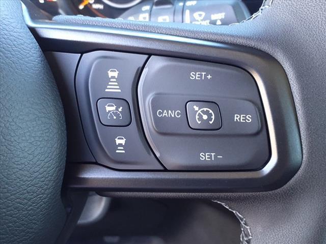 new 2025 Jeep Wrangler car, priced at $48,070