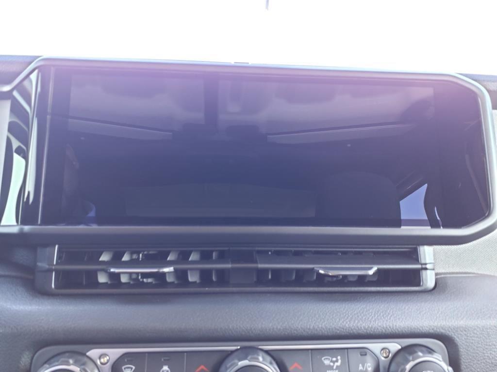 new 2025 Jeep Wrangler car, priced at $41,991