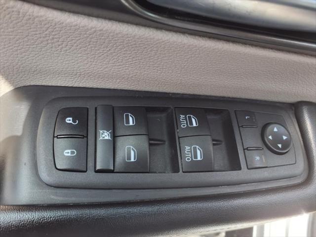 used 2022 Chrysler Pacifica car, priced at $22,796