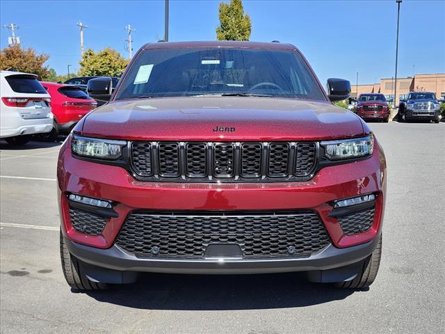 new 2025 Jeep Grand Cherokee car, priced at $52,503