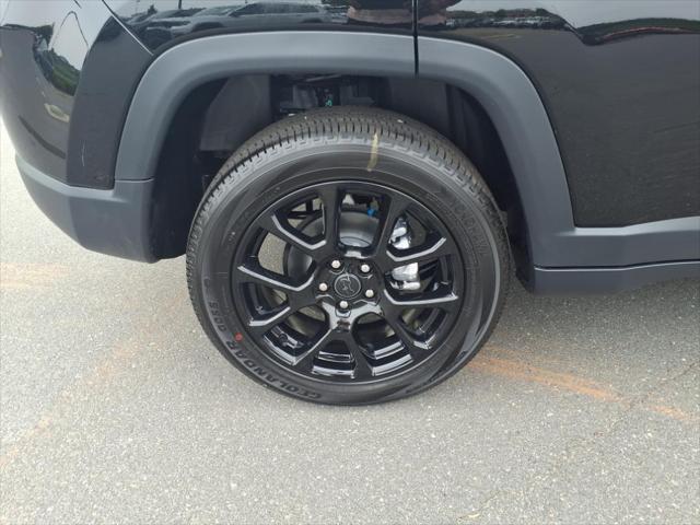 new 2025 Jeep Compass car, priced at $30,100