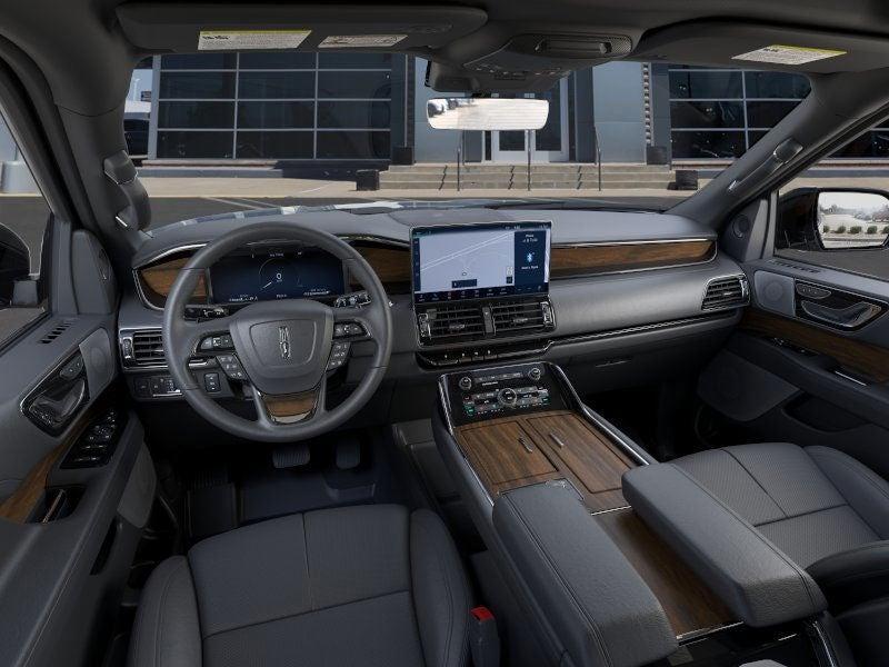 new 2024 Lincoln Navigator car, priced at $106,570