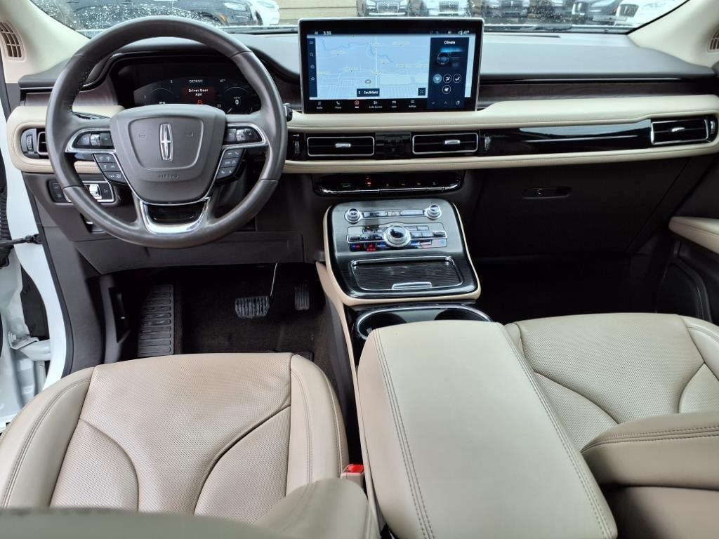 used 2022 Lincoln Nautilus car, priced at $32,451