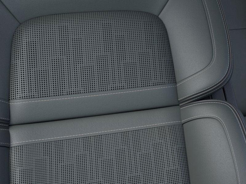 new 2024 Lincoln Navigator car, priced at $104,381