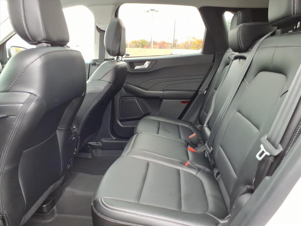 used 2022 Ford Escape car, priced at $26,224