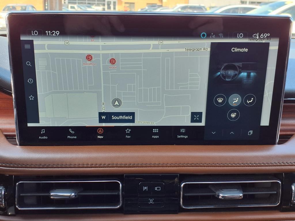 used 2022 Lincoln Nautilus car, priced at $36,995